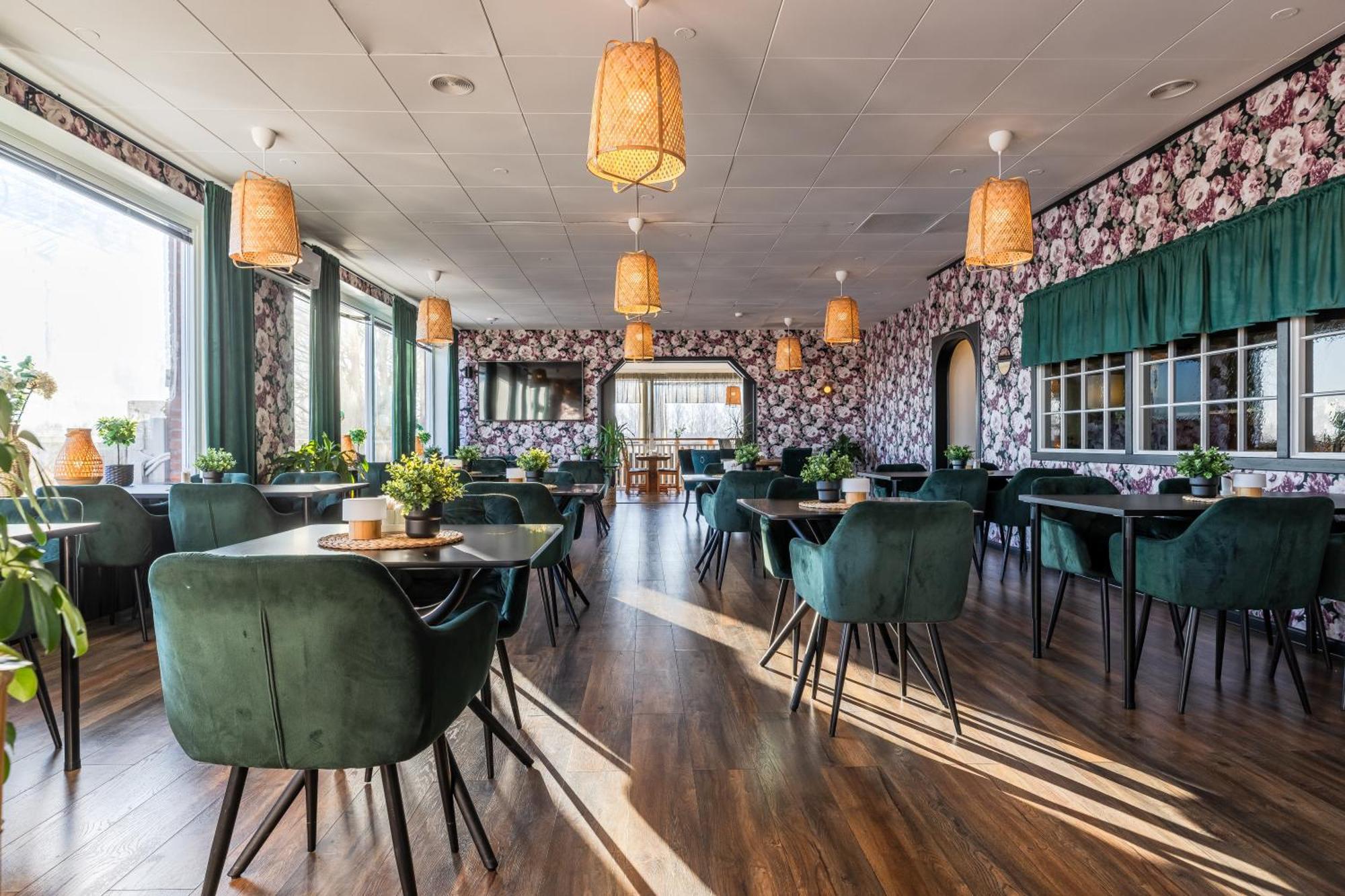 Hotell Kung Goesta By First Mora Exterior photo