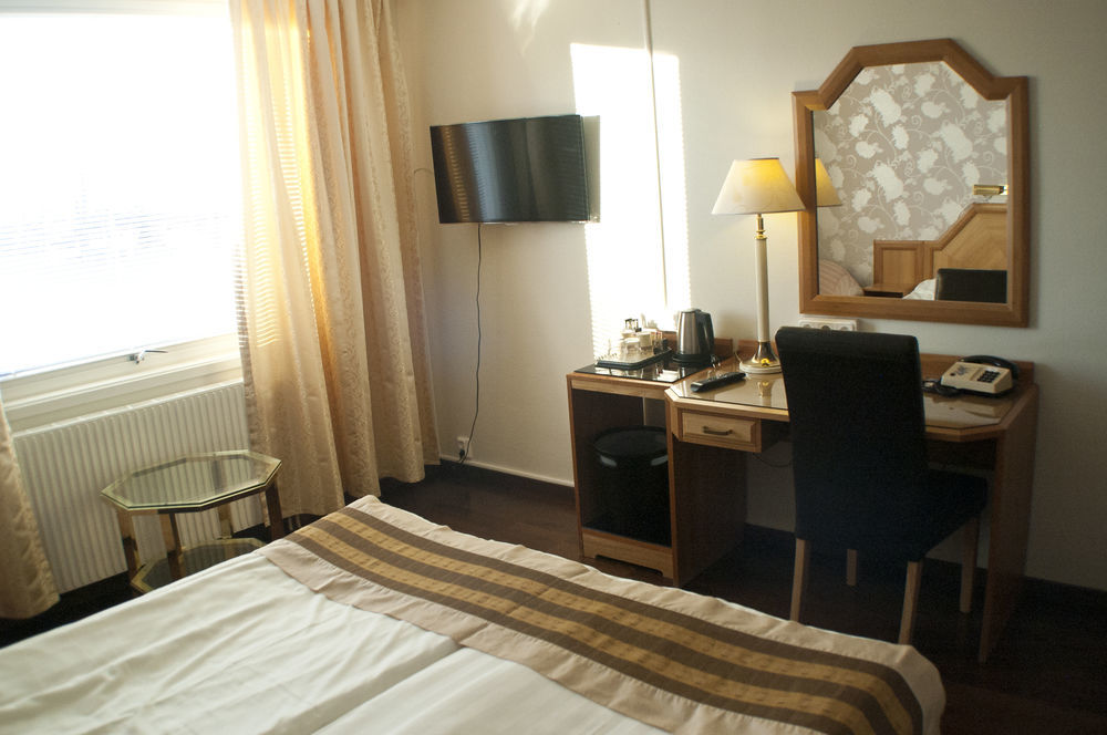 Hotell Kung Goesta By First Mora Exterior photo