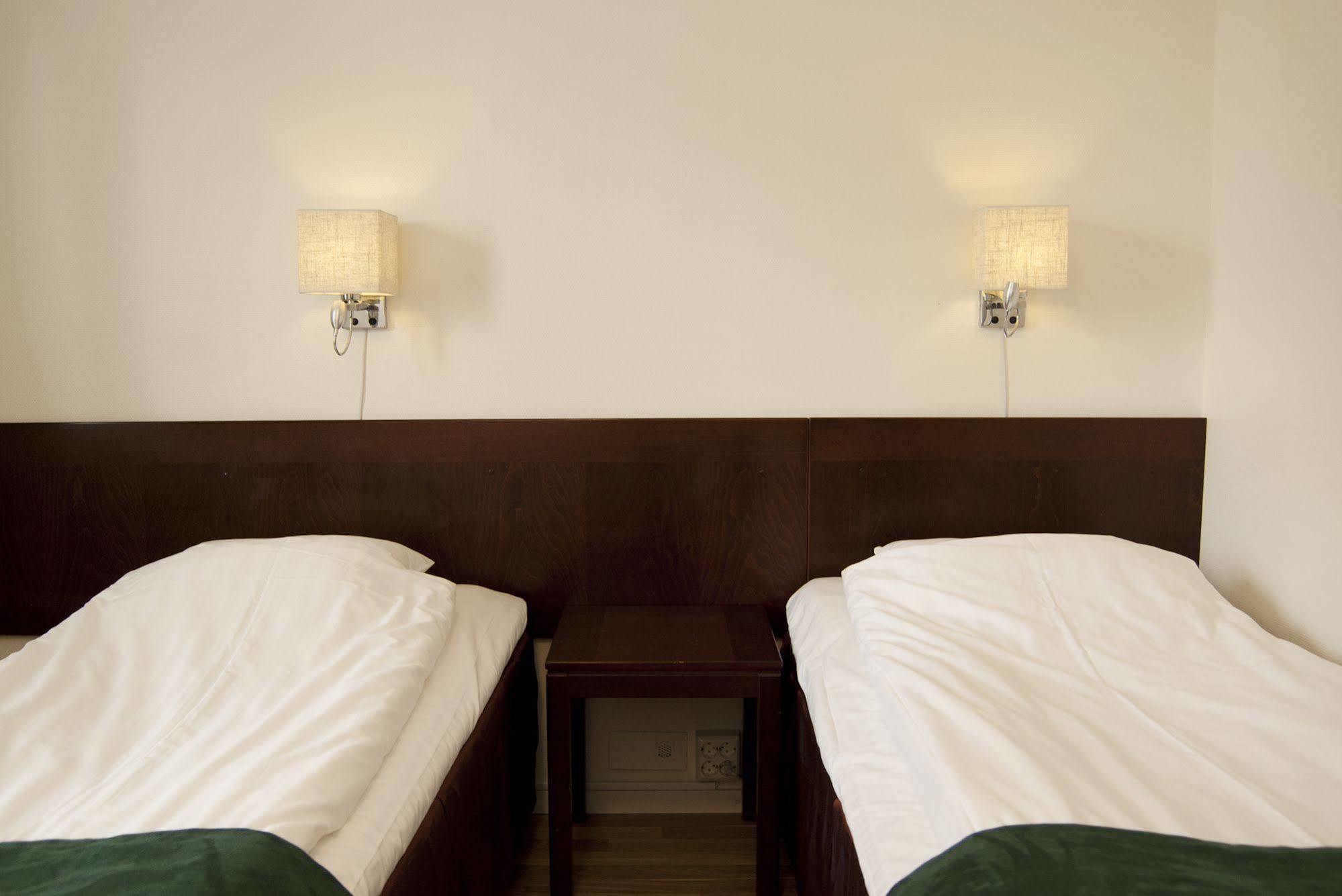 Hotell Kung Goesta By First Mora Exterior photo